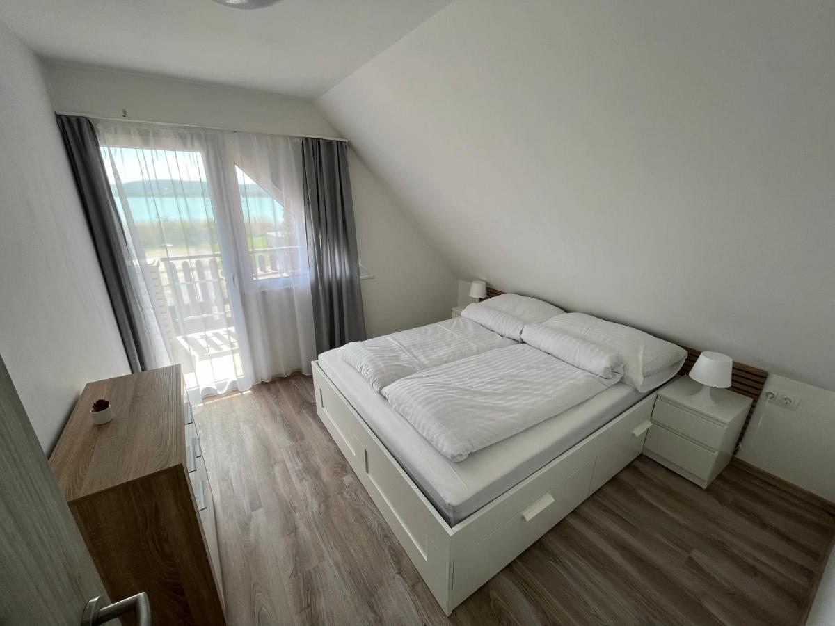 Sunset Beach Apartman Balatonfůzfő Dış mekan fotoğraf