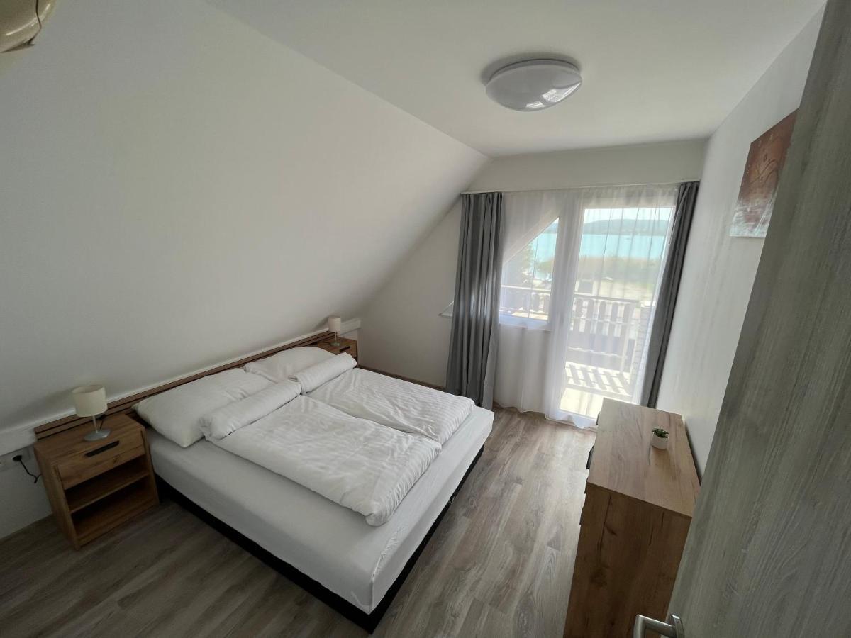 Sunset Beach Apartman Balatonfůzfő Dış mekan fotoğraf