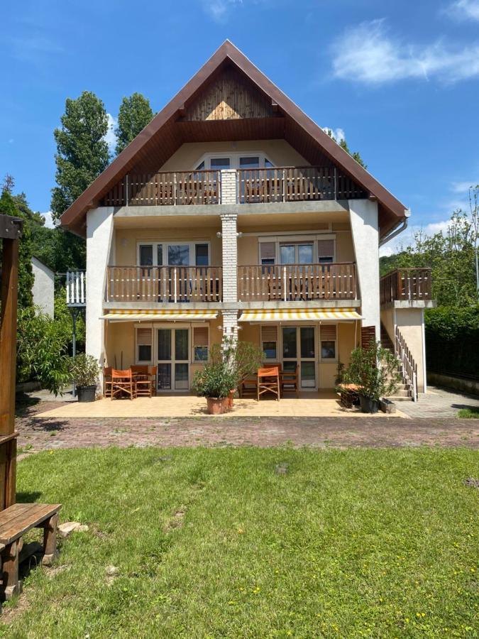 Sunset Beach Apartman Balatonfůzfő Dış mekan fotoğraf