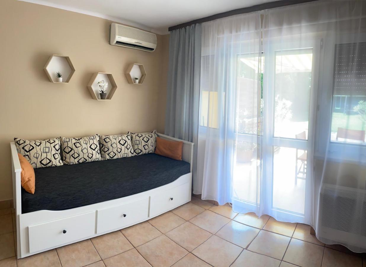 Sunset Beach Apartman Balatonfůzfő Dış mekan fotoğraf