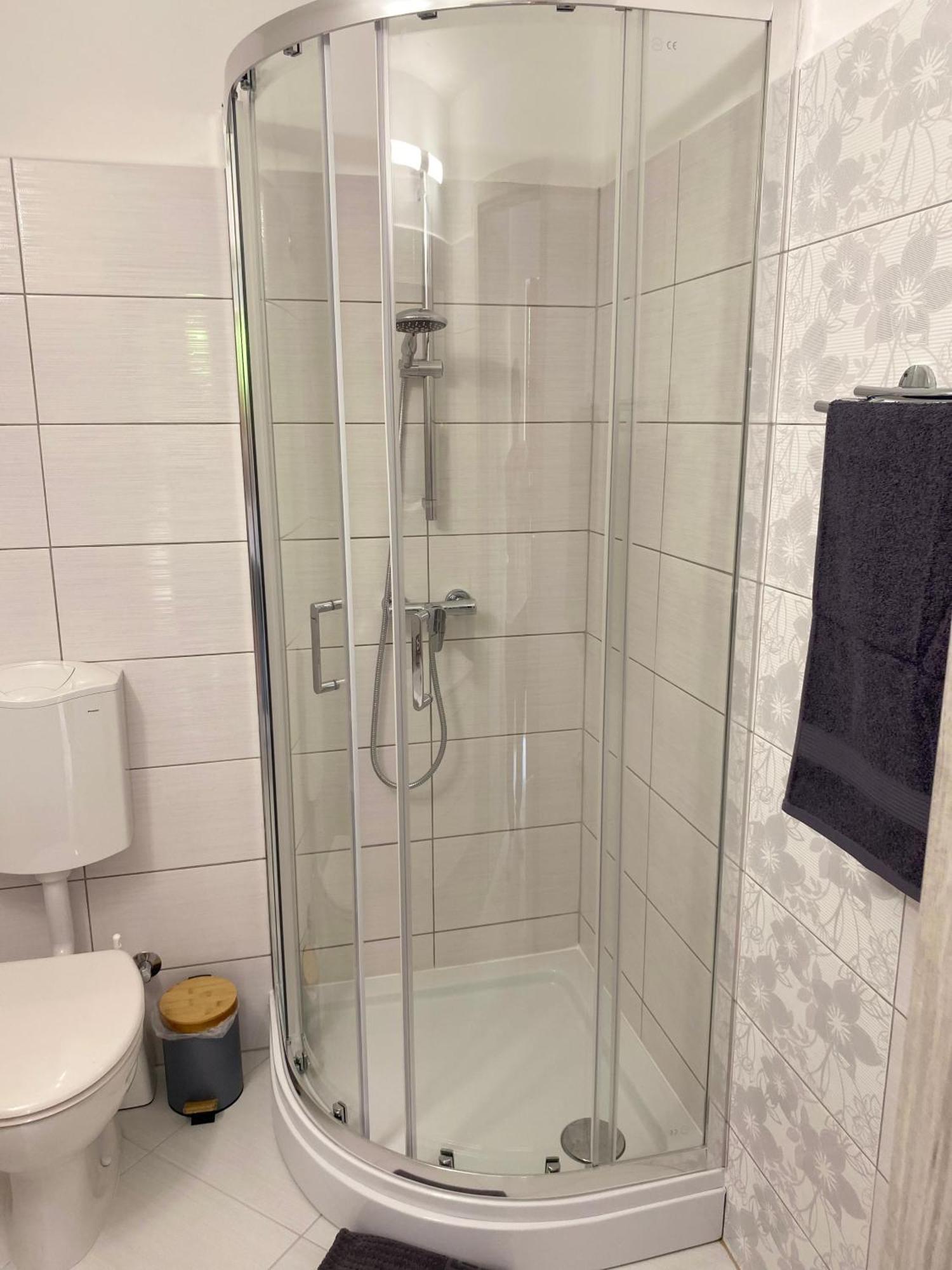Sunset Beach Apartman Balatonfůzfő Oda fotoğraf